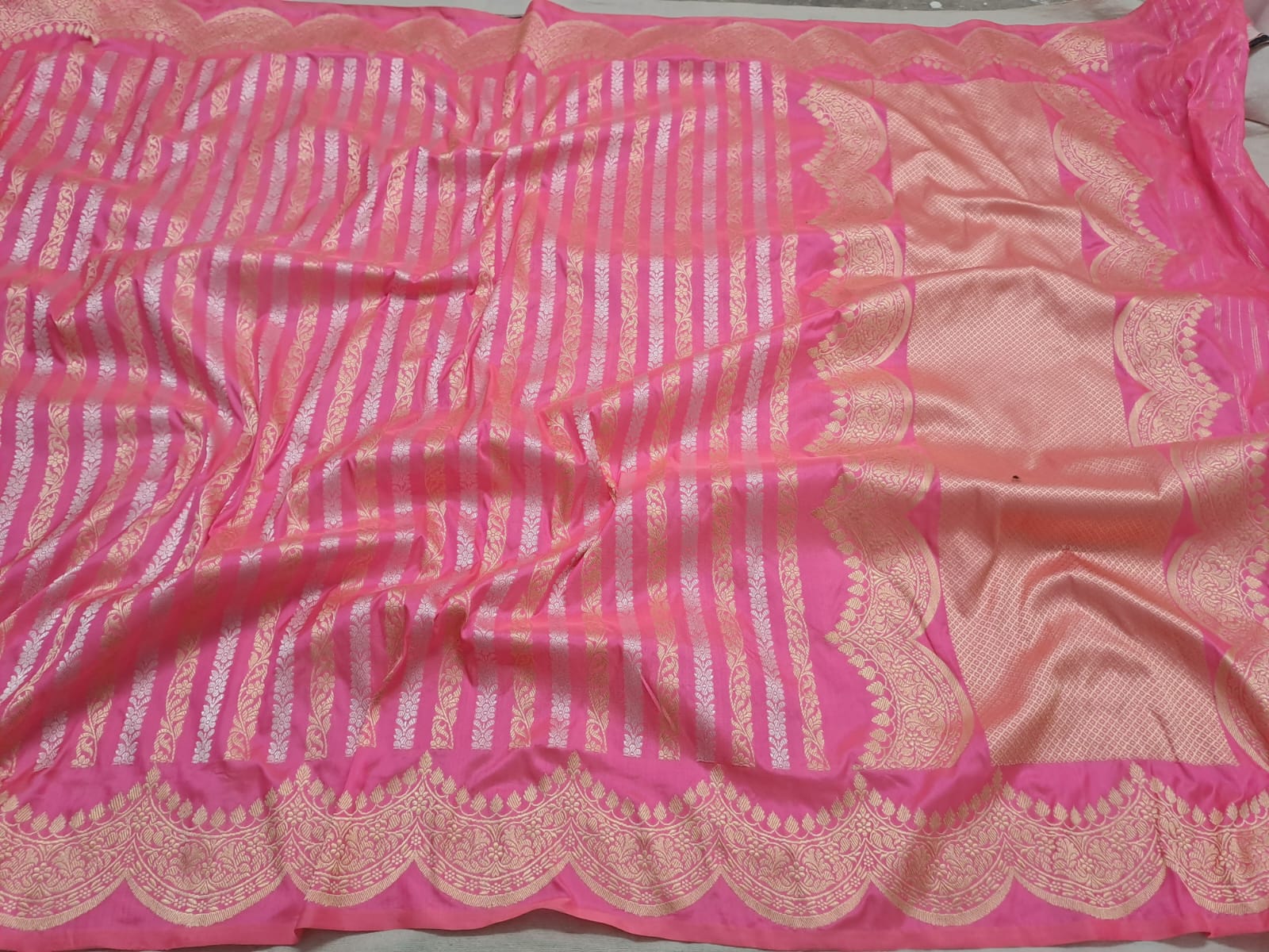 Sanskriti Handloom Pure Banarasi Katan Silk Saree- Pink