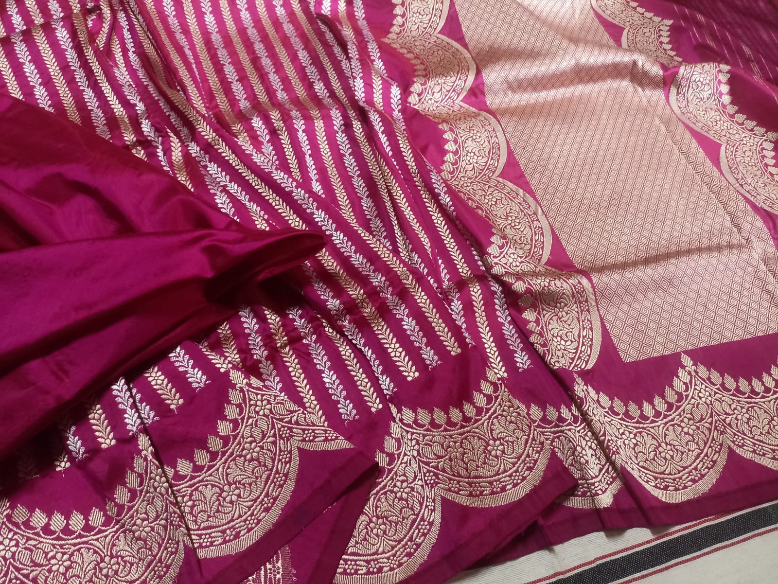 Sanskriti Handloom Pure Banarasi Katan Silk Sare-Wine