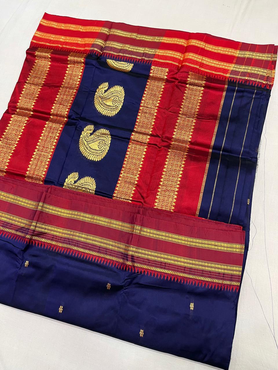 Sanskriti Pure silk Narayanpeth saree