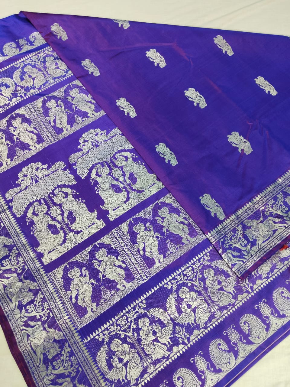 Sanskriti Bishnupuri pure katan Silk  Baluchari saree